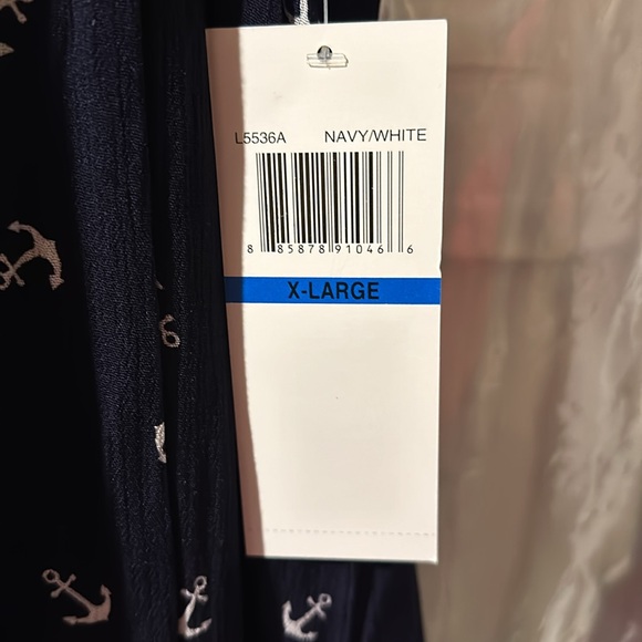 SOLD NWT super cute anchor dress with gold “rope” detail at the neck - Picture 4 of 6